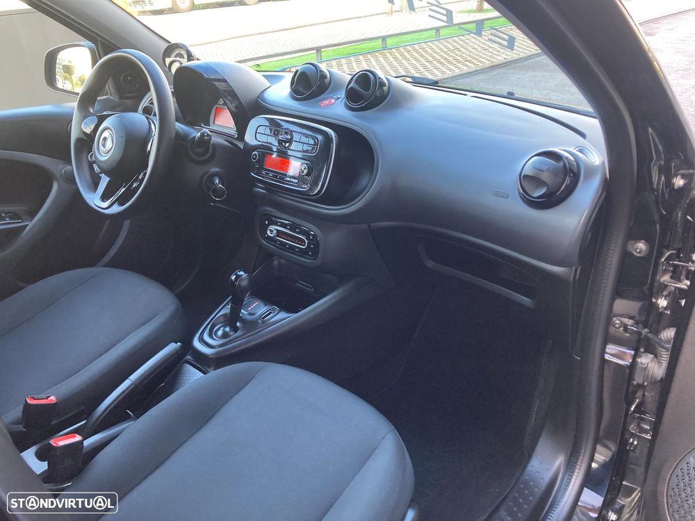 Smart ForFour EQ - 26