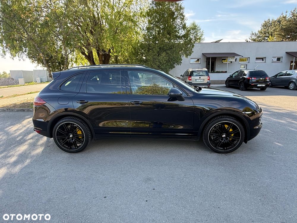 Porsche Cayenne - 5