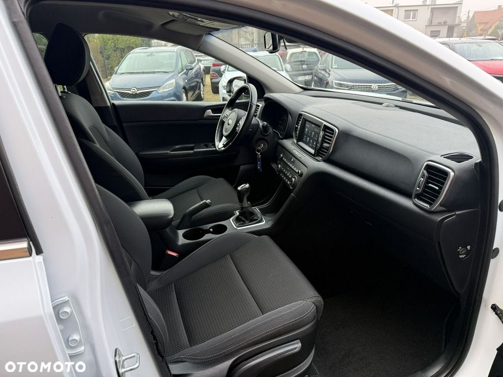 Kia Sportage 1.6 GDI 2WD Attract - 25