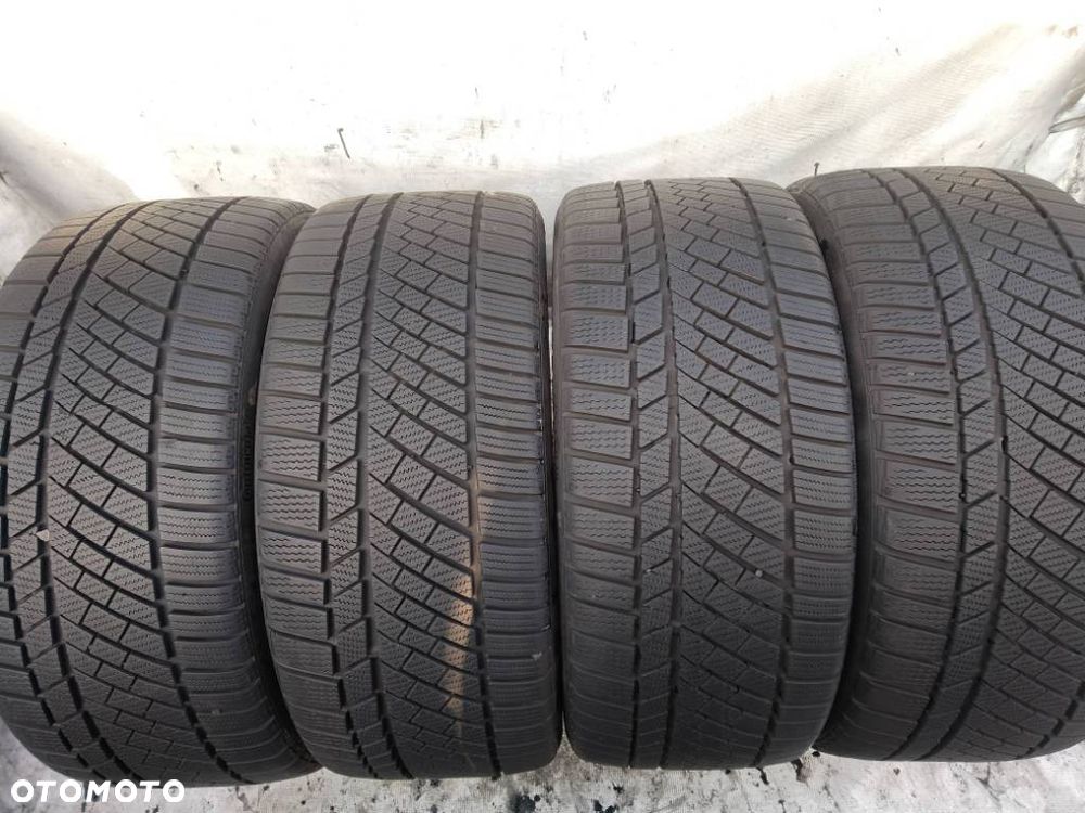 Continental ContiWinterContact TS830P  245/35 R19 93W 2024 7-7.5mm - 1