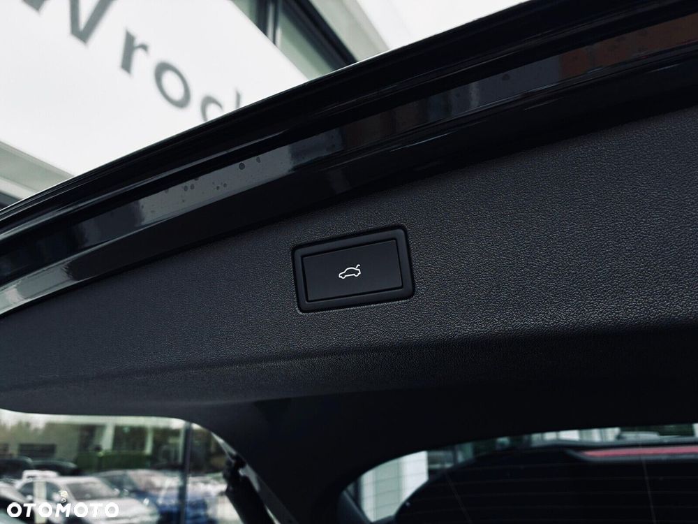 Volkswagen Tiguan - 22