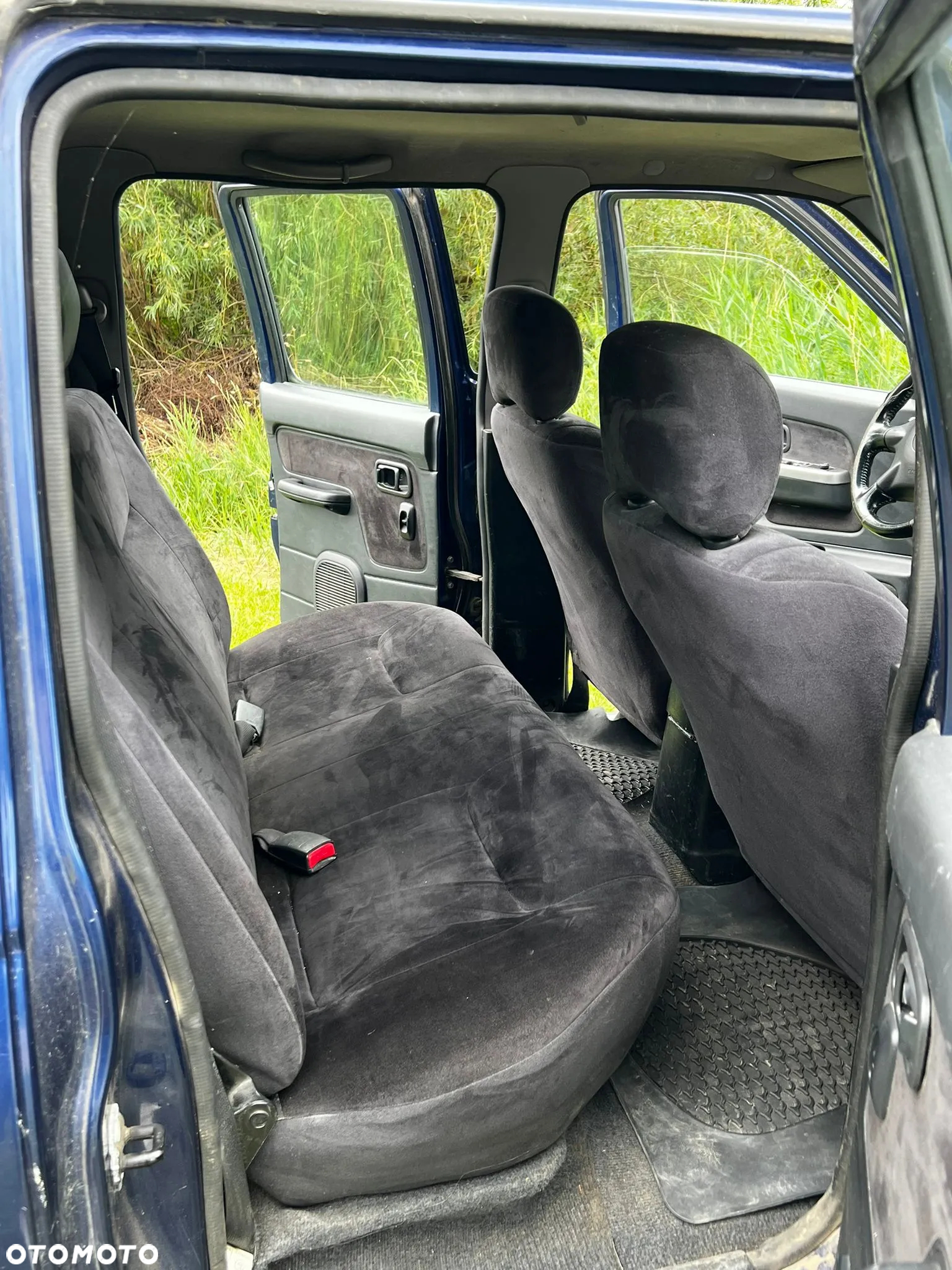 Nissan Pickup 2.5 TDi Comfort - 8