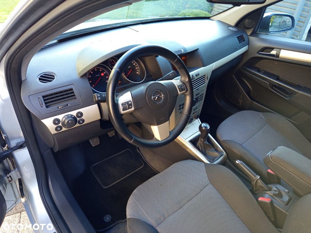 Opel Astra 1.4 Club - 5