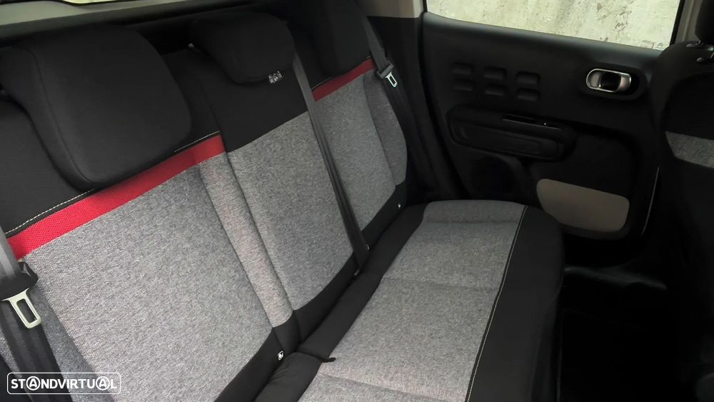 Citroën C3 1.2 PureTech Shine - 26