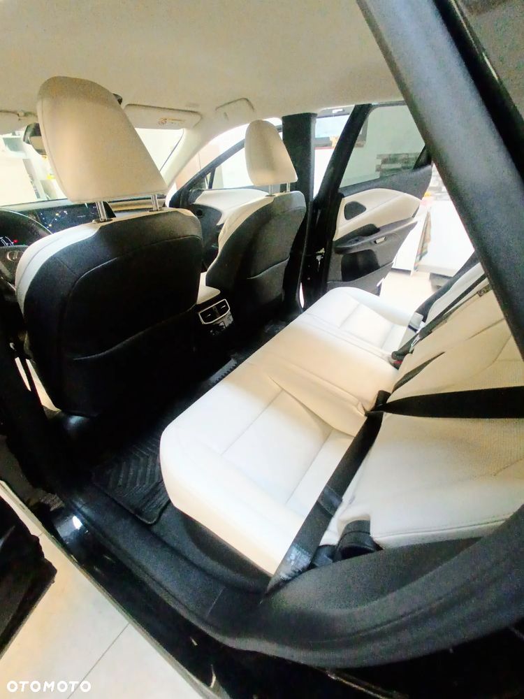 Lexus RX 450h+ Prestige - 6