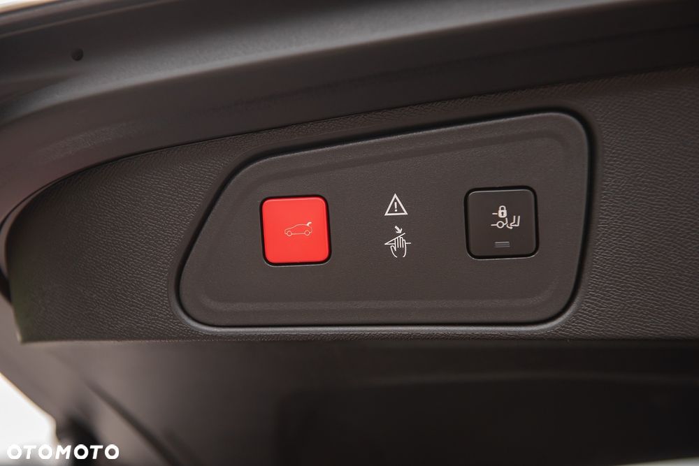Peugeot 3008 THP 165 EAT6 Stop & Start Allure - 29