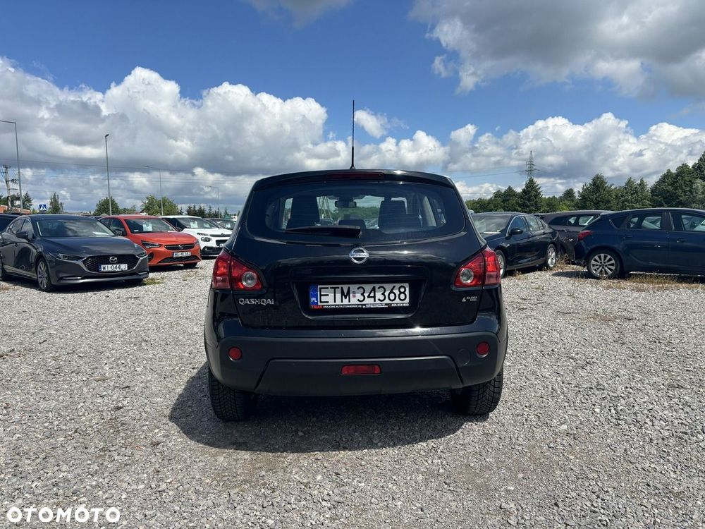 Nissan Qashqai - 10