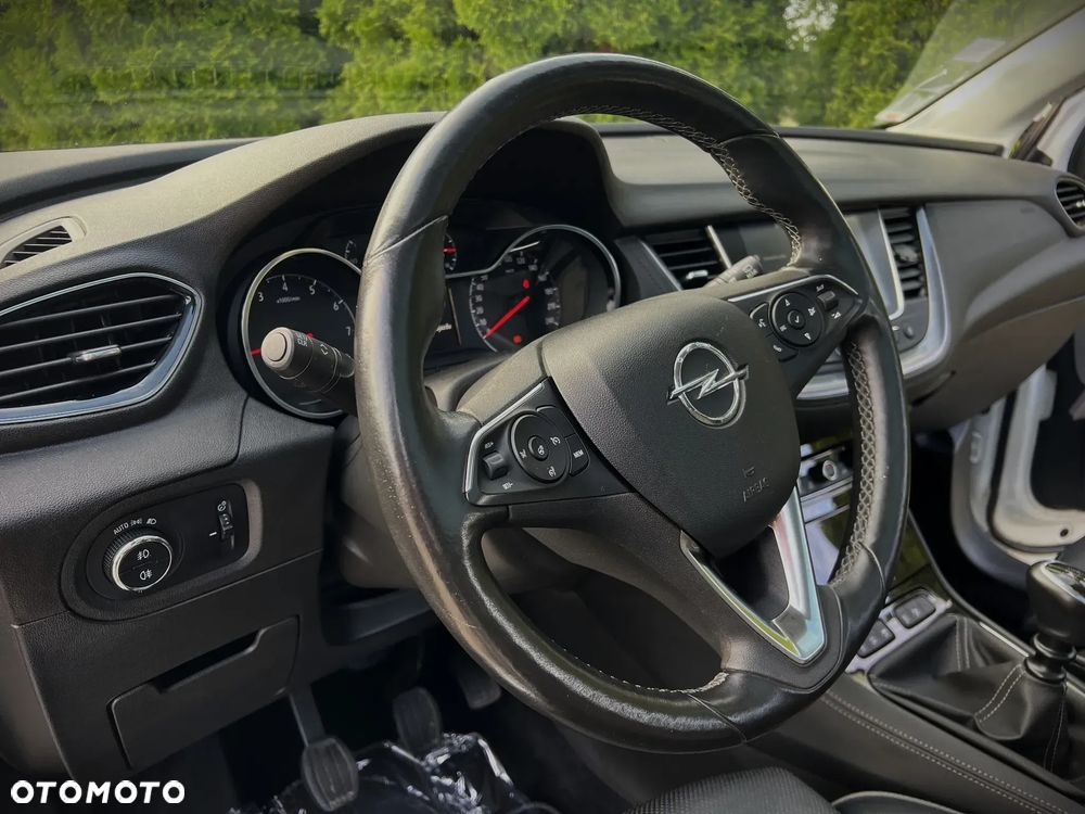 Opel Grandland X 1.2 T GPF Edition Business Pack S&S - 34