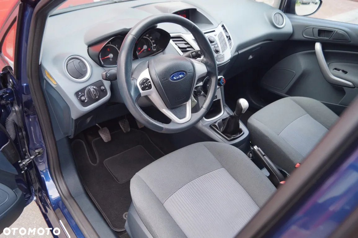 Ford Fiesta 1.25 Ambiente EU5 - 18