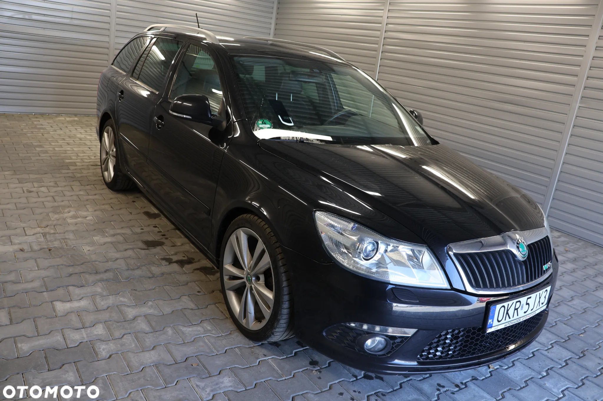 Skoda Octavia Combi 2.0 TSI RS - 2
