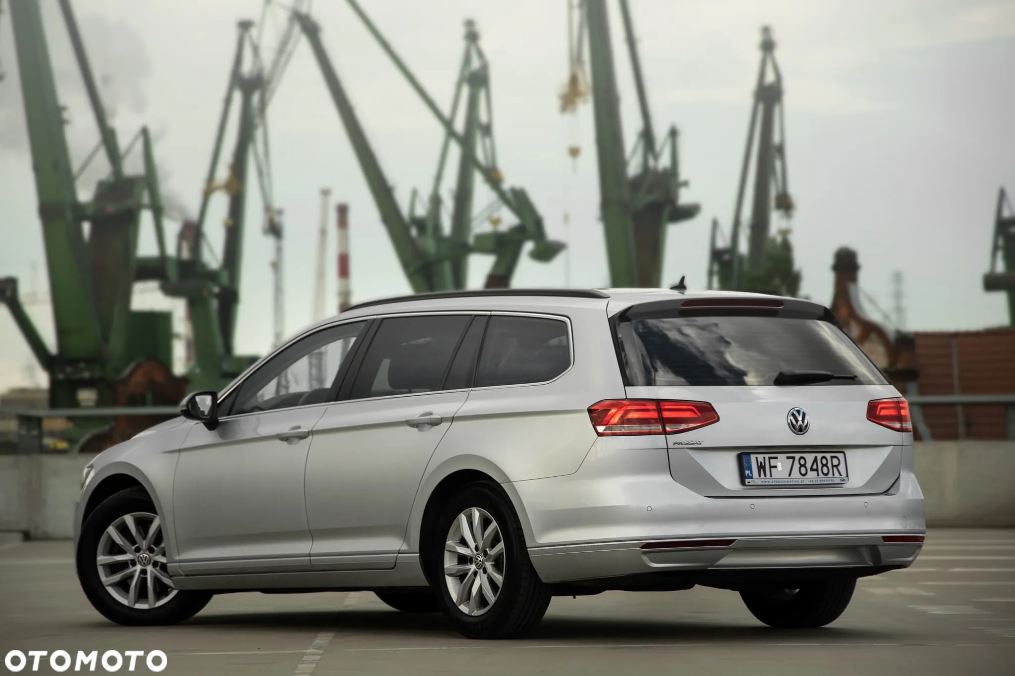 Volkswagen Passat 2.0 TDI BMT Comfortline - 4