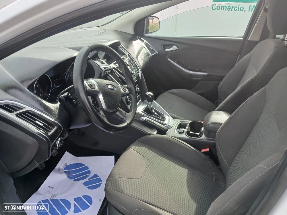 Ford Focus 1.0 SCTi Titanium - 16