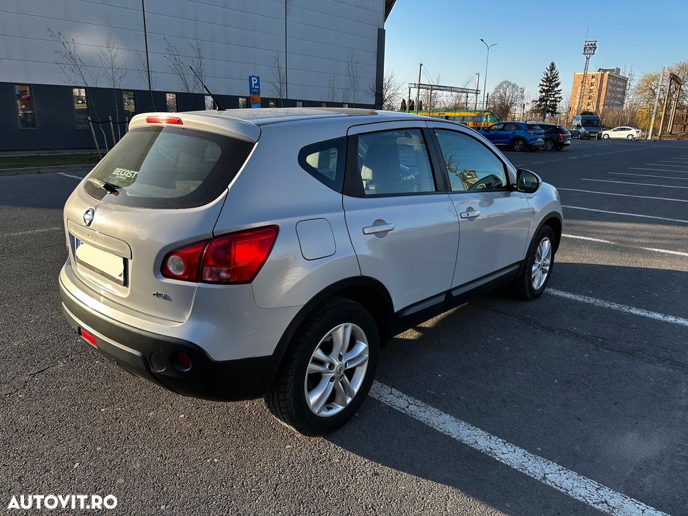 Nissan Qashqai - 4