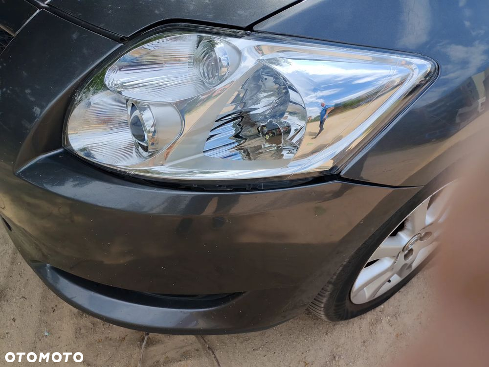 Toyota Auris - 8