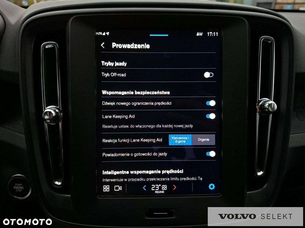 Volvo XC 40 - 23