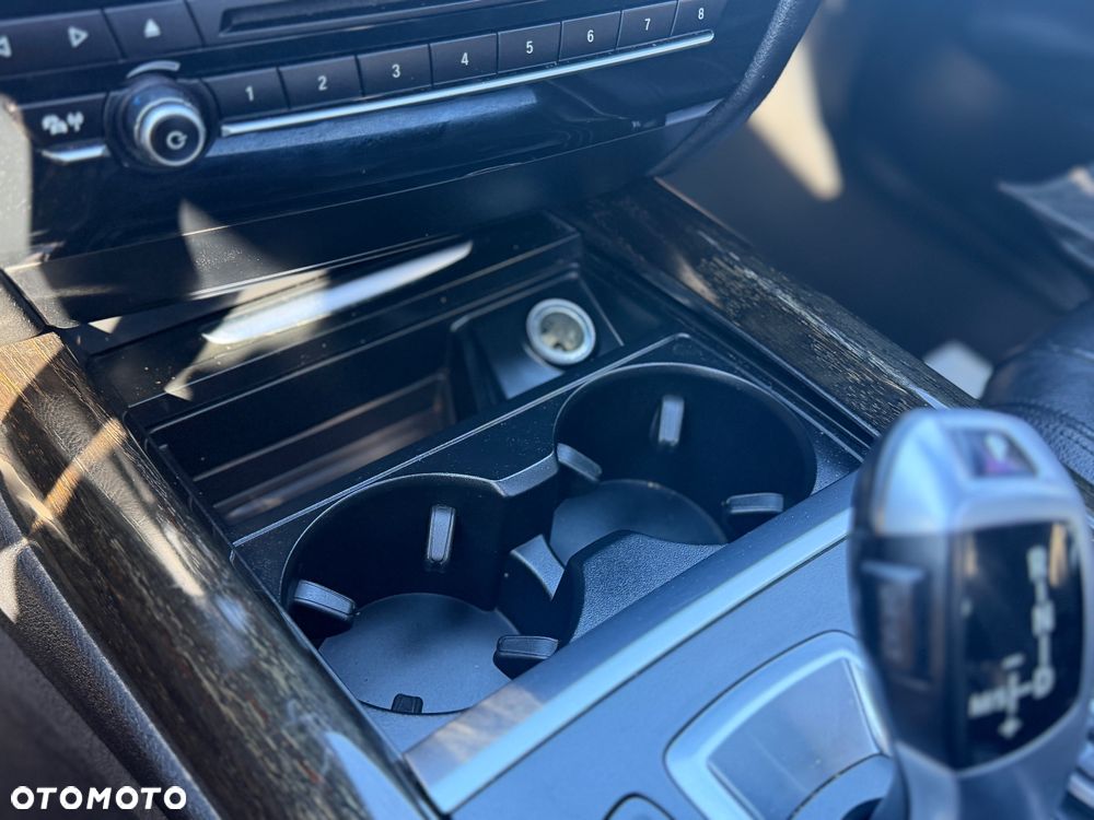 BMW X5 xDrive25d Sport-Aut - 33