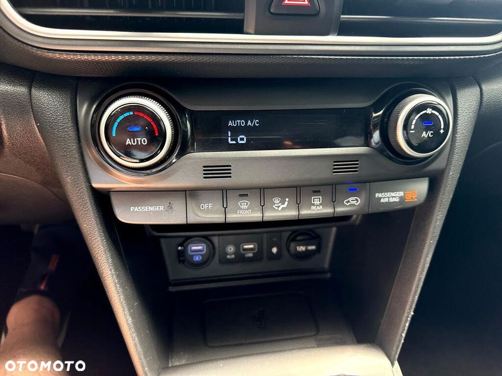 Hyundai Kona 1.6 T-GDI DCT 4WD Unique - 15
