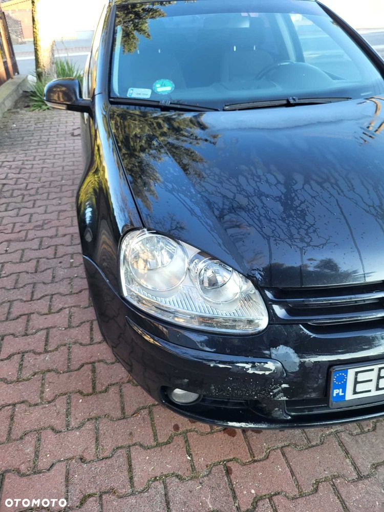 Volkswagen Golf - 4