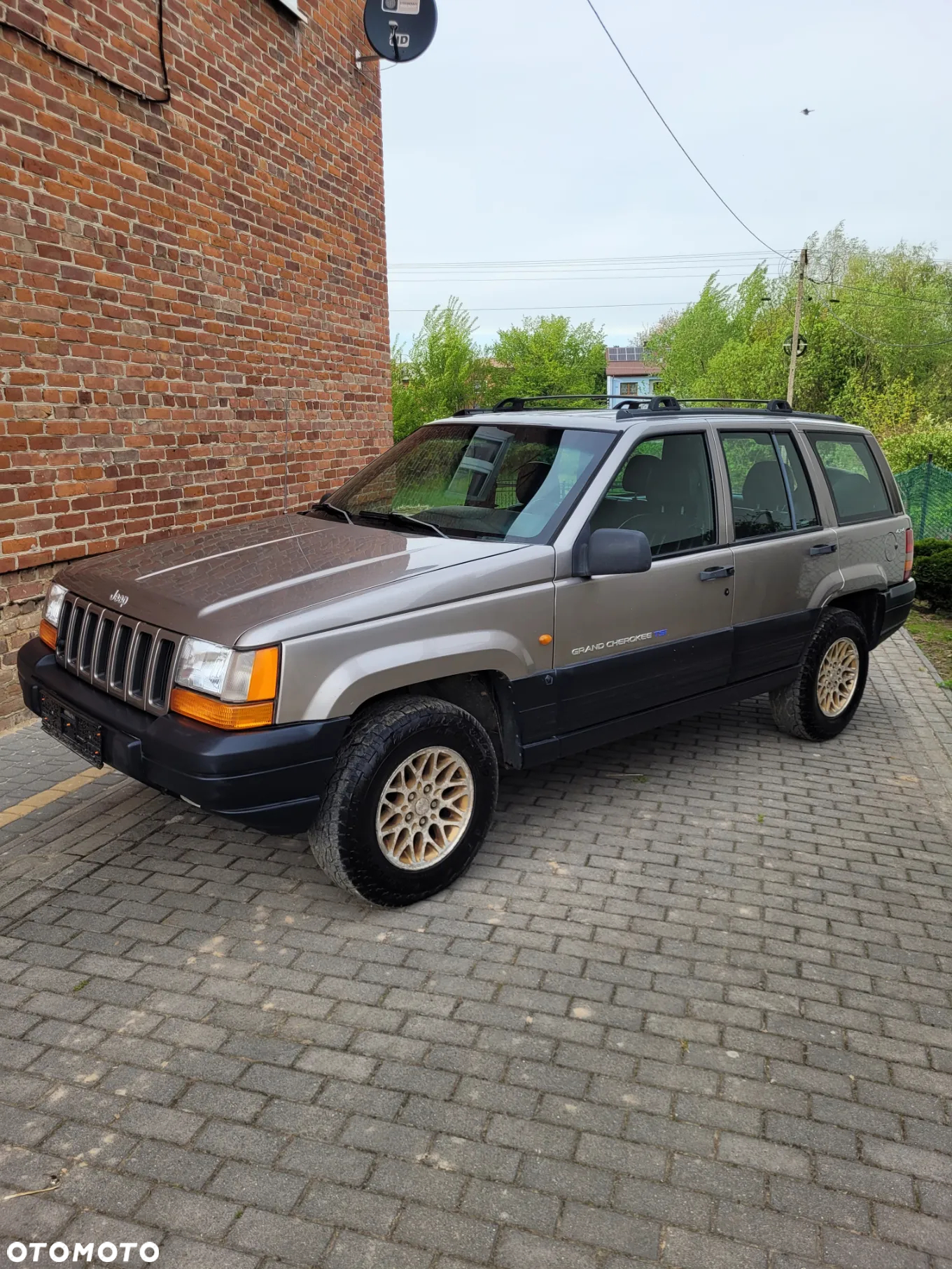 Jeep Grand Cherokee - 2
