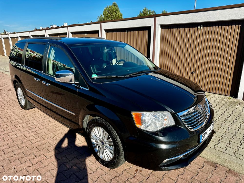 Lancia Voyager - 31