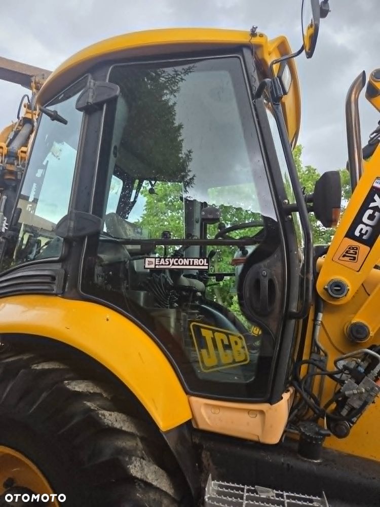 JCB 3CX - 10
