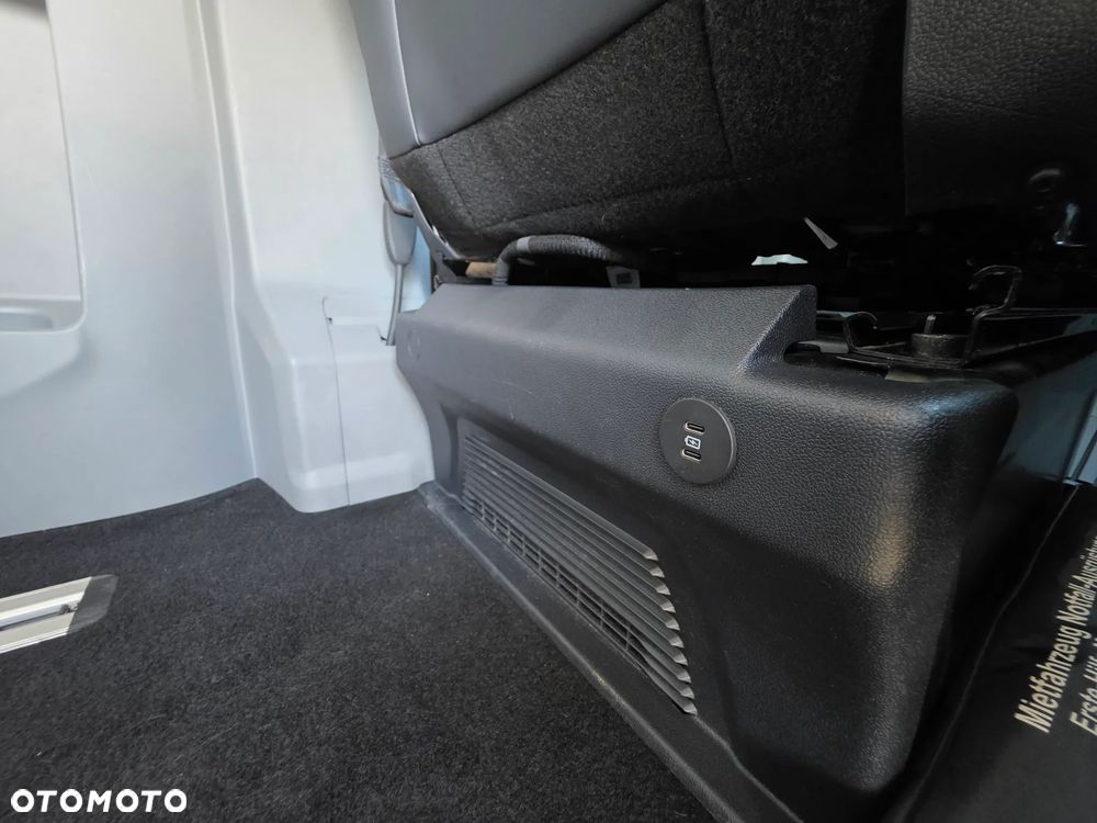 Ford Tourneo Custom PHEV L2H1 VA Titanium - 21