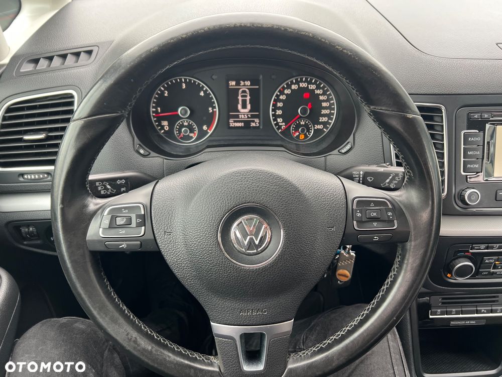 Volkswagen Sharan 2.0 TDI Comfortline - 27