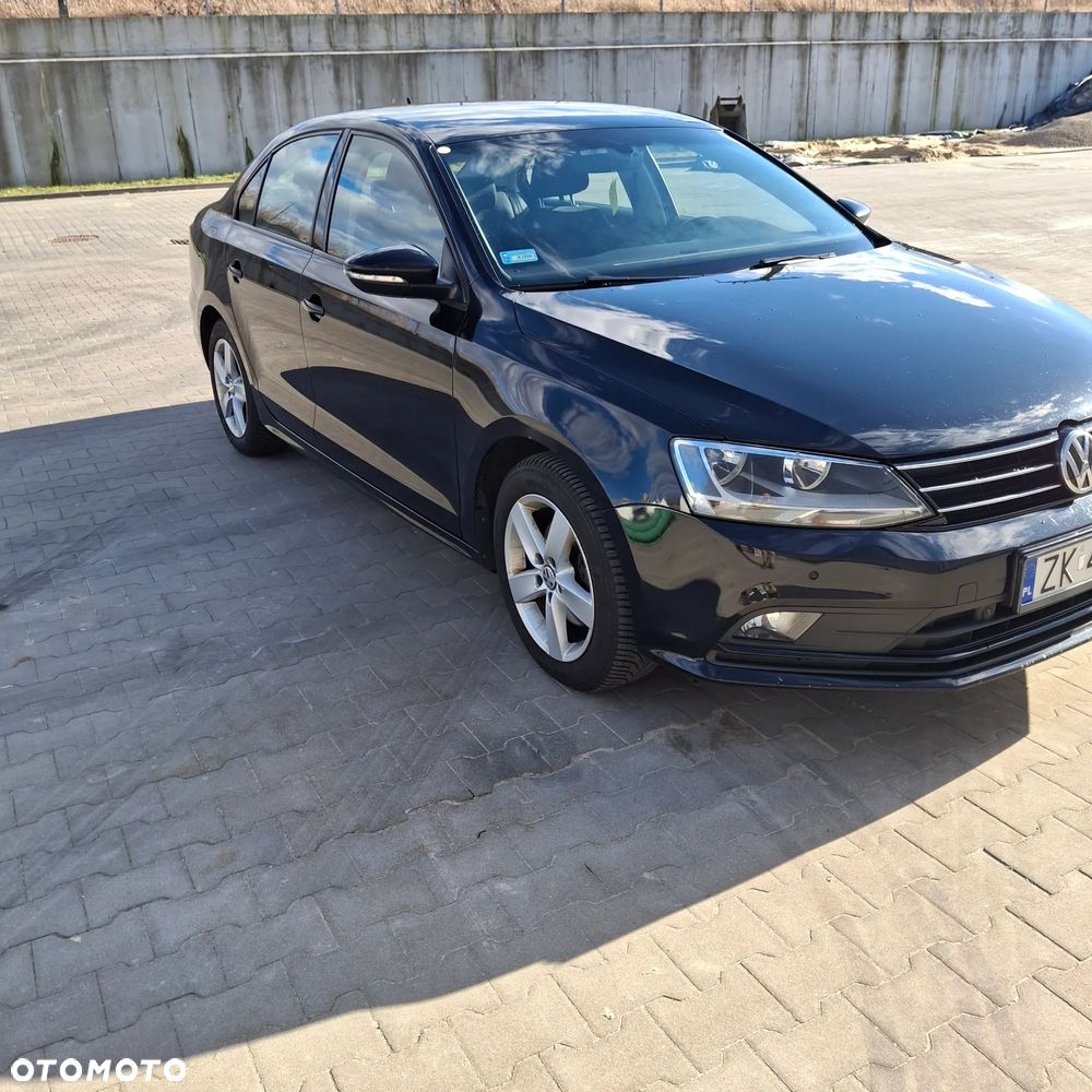 Volkswagen Jetta 2.0 TDI DPF BMT Comfortline - 4