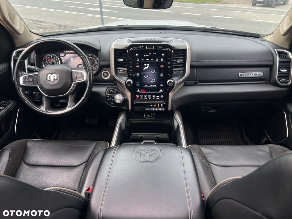RAM 1500 Crew Cab Laramie - 21
