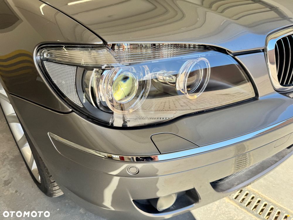 BMW Seria 7 750Li - 15