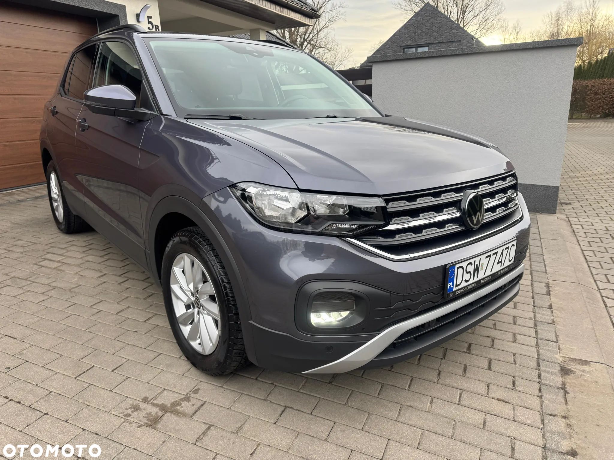 Volkswagen T-Cross 1.0 TSI Style DSG - 1