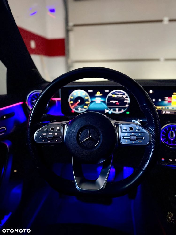 Mercedes-Benz CLA 200 AMG Line 7G-DCT - 14