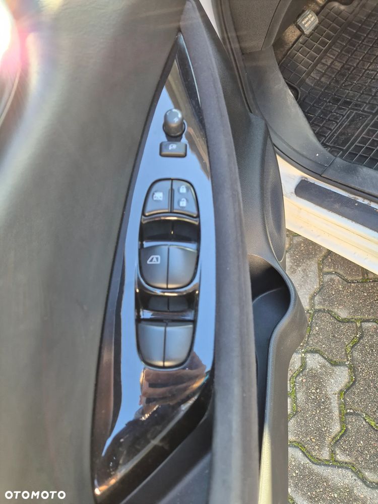 Nissan Leaf 30 kWh (mit Batterie) Visia - 5