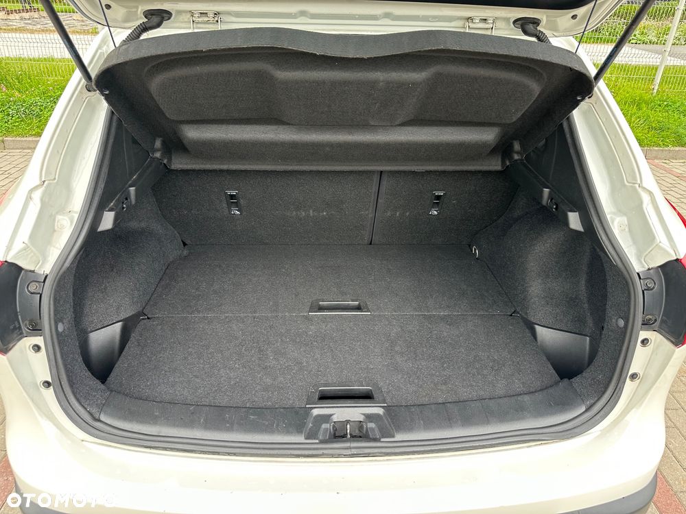 Nissan Qashqai 1.6 dCi 360 S&S - 38