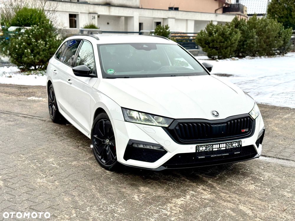 Skoda Octavia 2.0 TDI DSG RS - 1