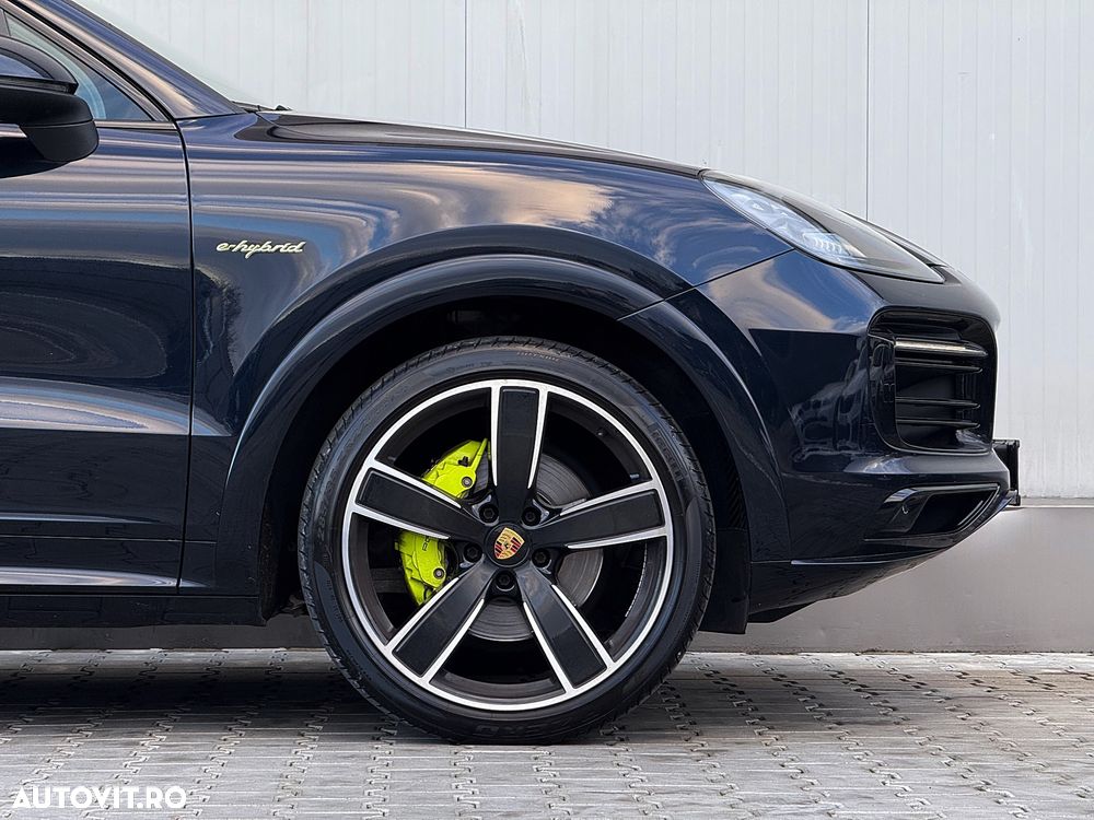 Porsche Cayenne Coupe E-Hybrid Tiptronic S Platinum Edition - 13