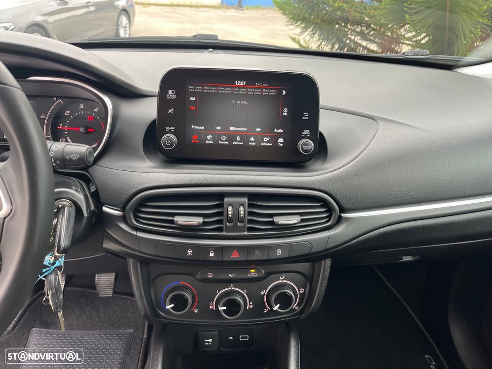 Fiat Tipo Station Wagon 1.3 M-Jet Mirror - 33