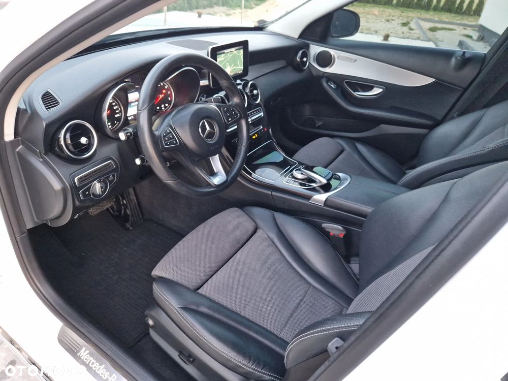 Mercedes-Benz Klasa C 180 Business Edition 9G-TRONIC - 15