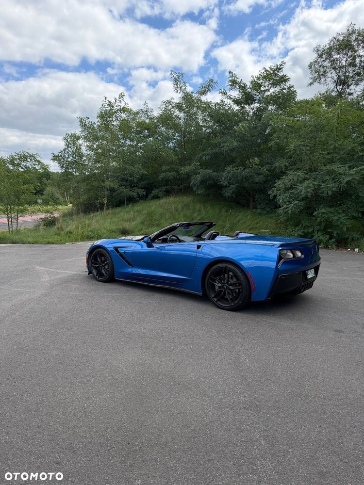 Chevrolet Corvette - 5