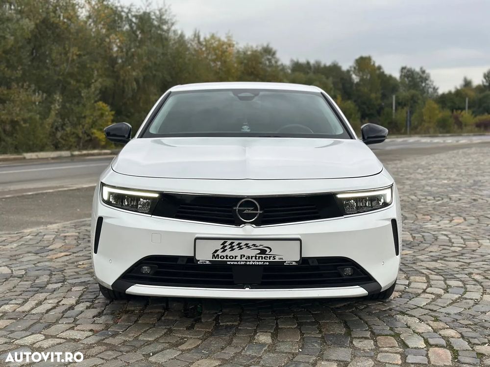 Opel Astra 1.5L Start/Stop AT8 Elegance - 8