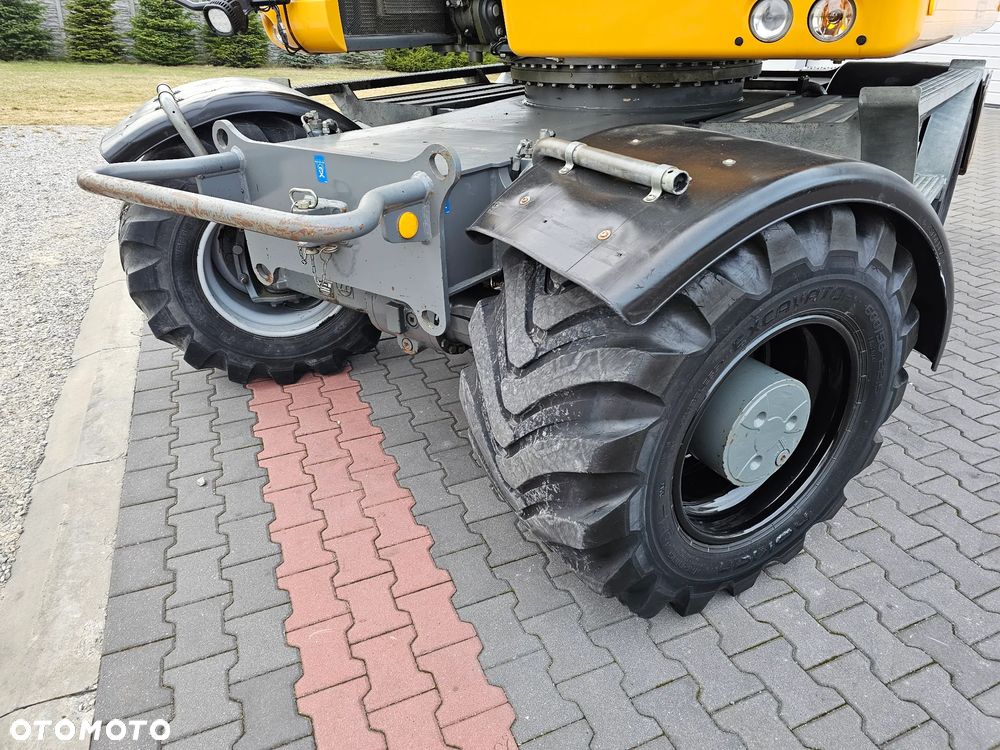 Liebherr A 918 Compact - 13