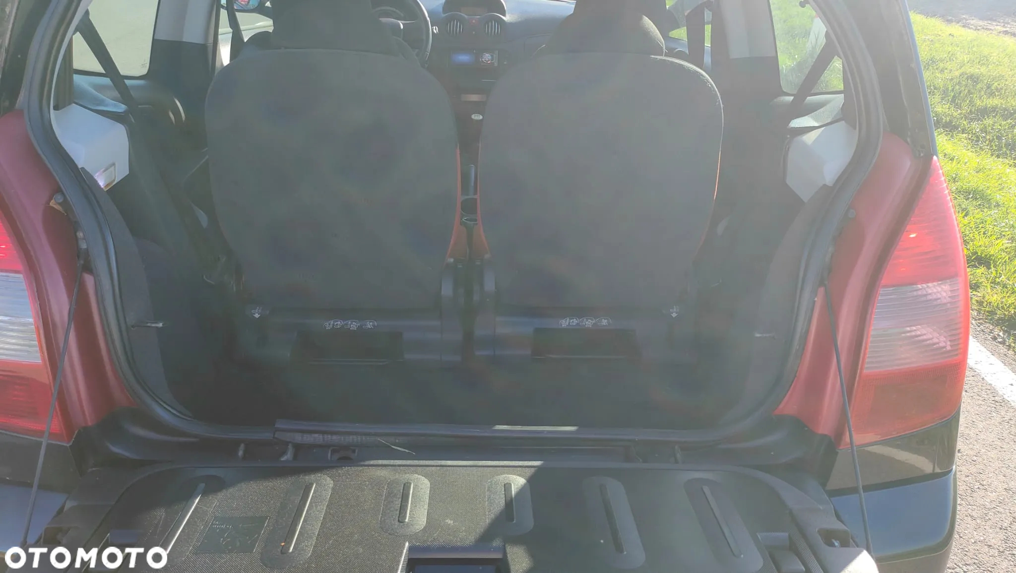 Citroën C2 1.4 VTR - 13