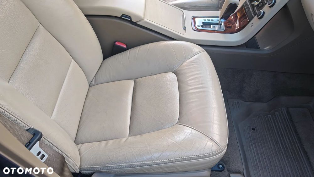 Volvo XC 70 - 13