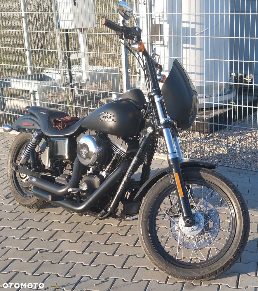 Harley-Davidson Dyna Street Bob - 9