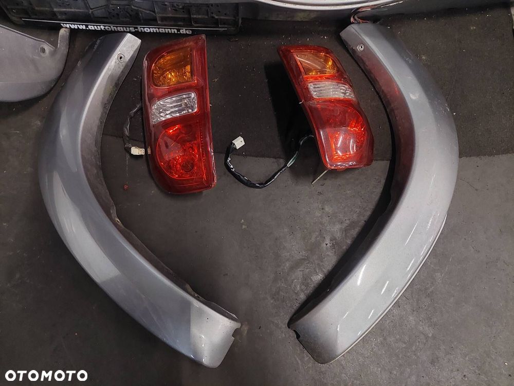 KOMPLETNY TYŁ TOYOTA RAV4 II LIFT SZARY KLAPA BAGAŻNIKA ZDERZAK LAMPY - 2