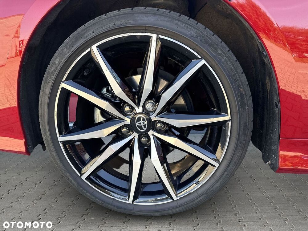 Toyota Corolla 1.8 Hybrid GR Sport - 28