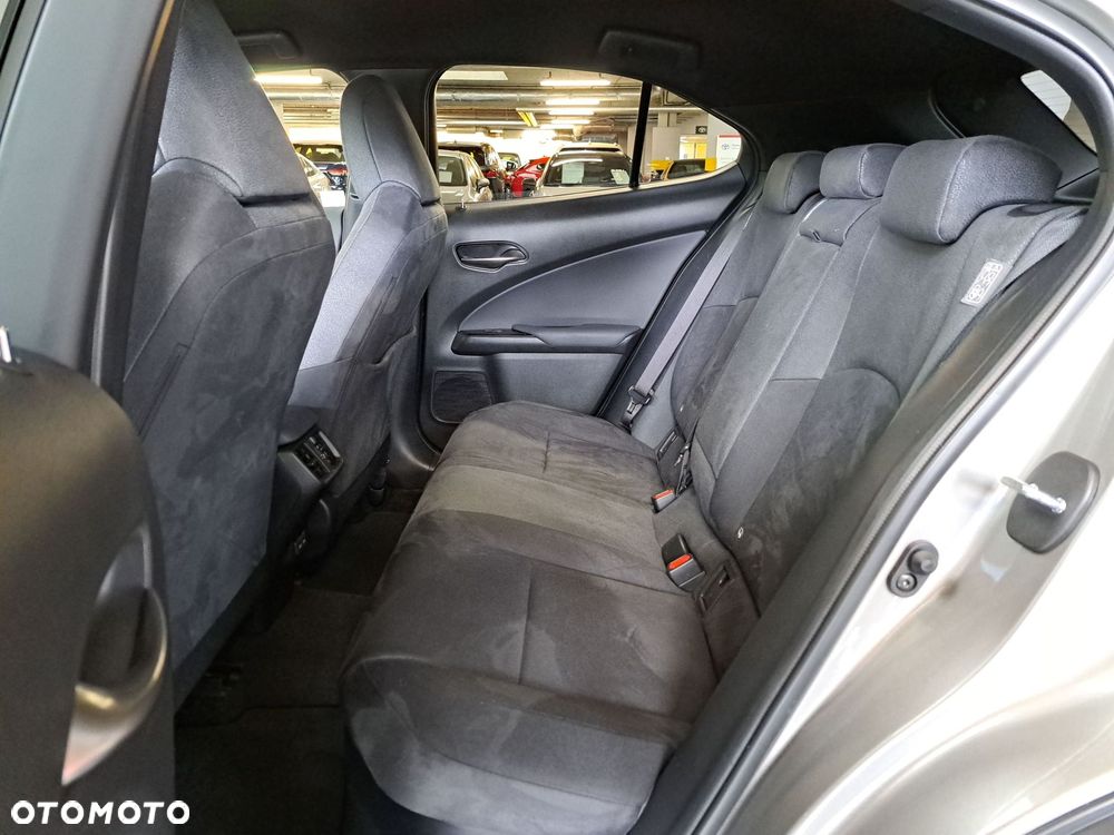 Lexus UX 250h GPF Business 2WD - 13
