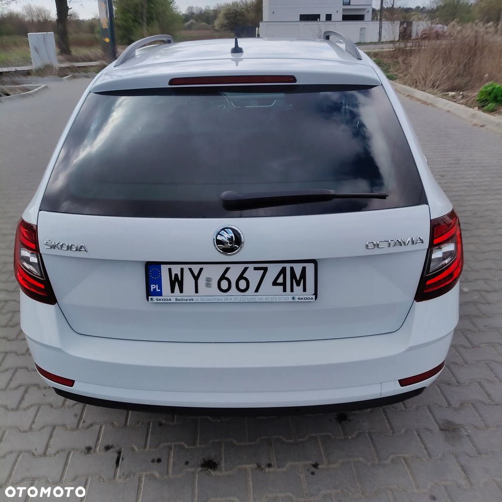 Skoda Octavia 1.5 TSI ACT Style DSG - 4