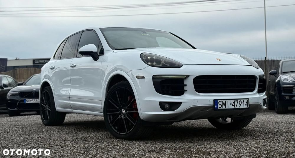 Porsche Cayenne GTS - 3