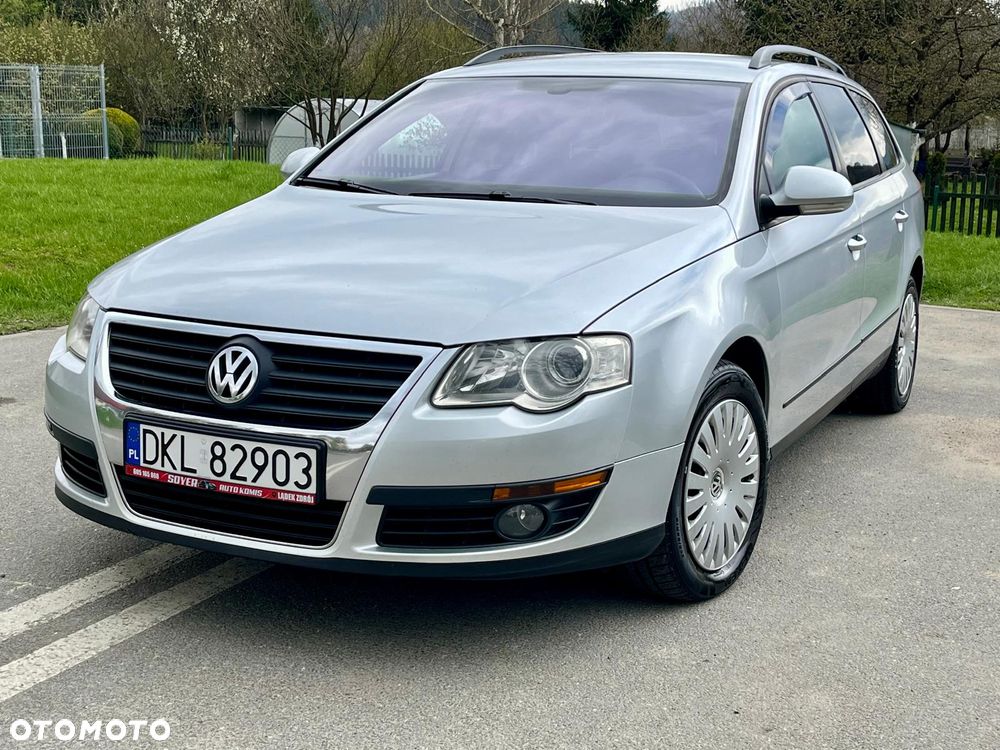 Volkswagen Passat 1.9 TDI Comfortline - 1